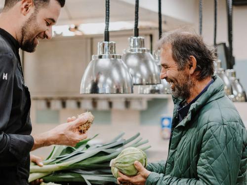 Piri local Weeks Piri local Weeks